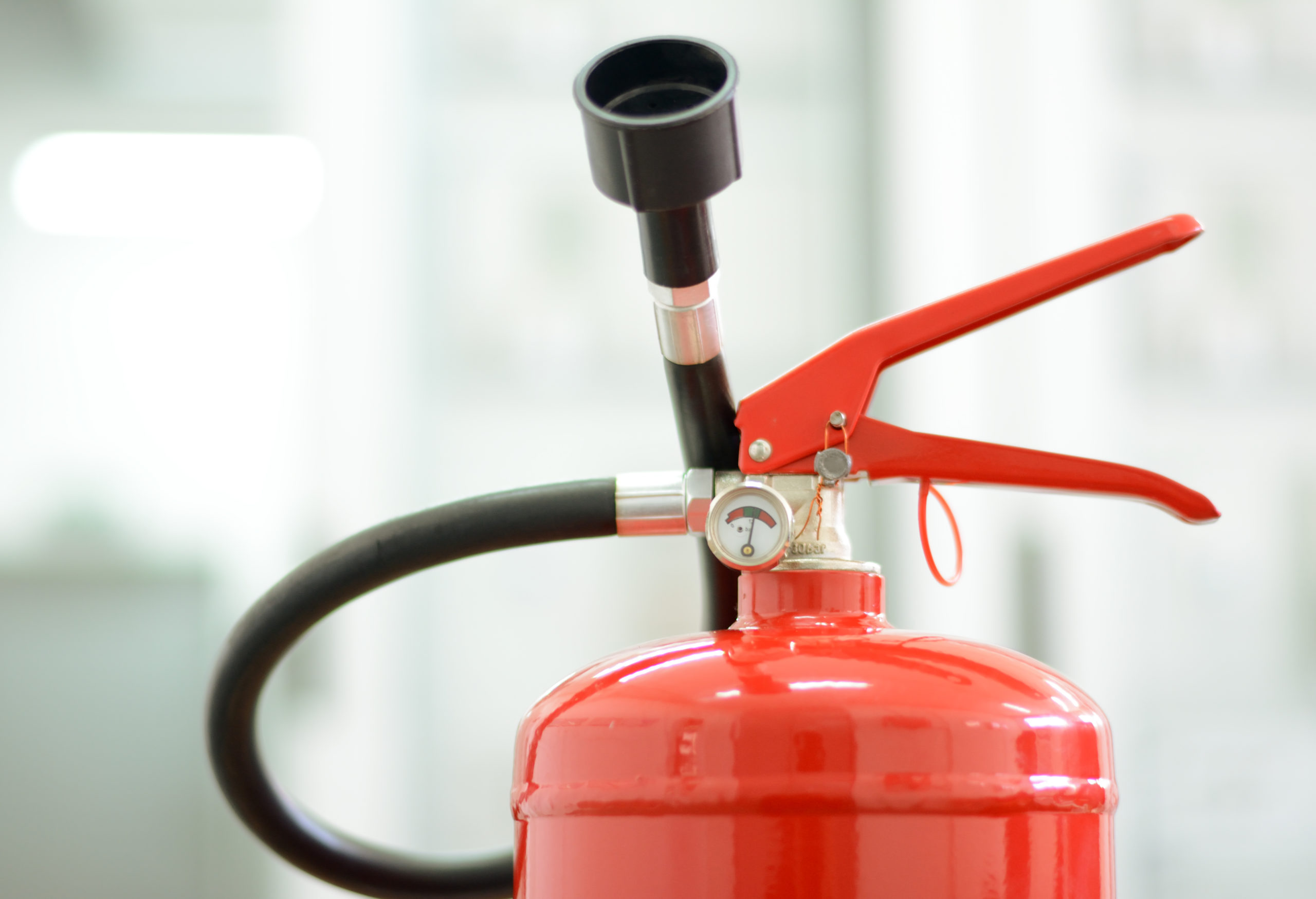 Brandschutz Schulung Feuerlöscher Anwendung im Unternehmen